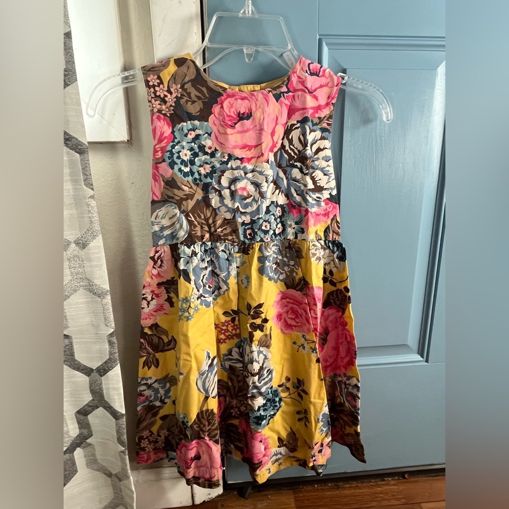 Joule clothing tag girls dress- yellow with flowers